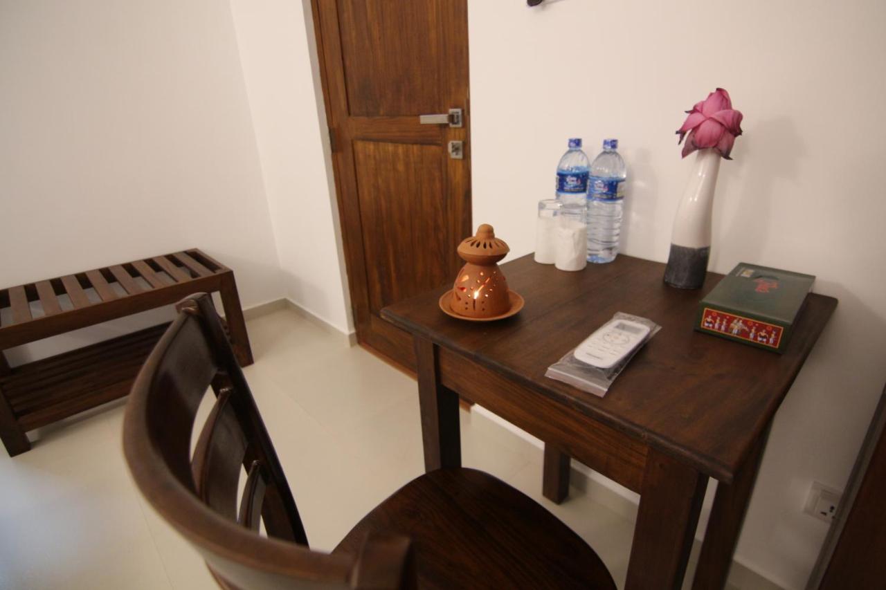 Mihira Gedara Apartments Unawatuna Exterior foto
