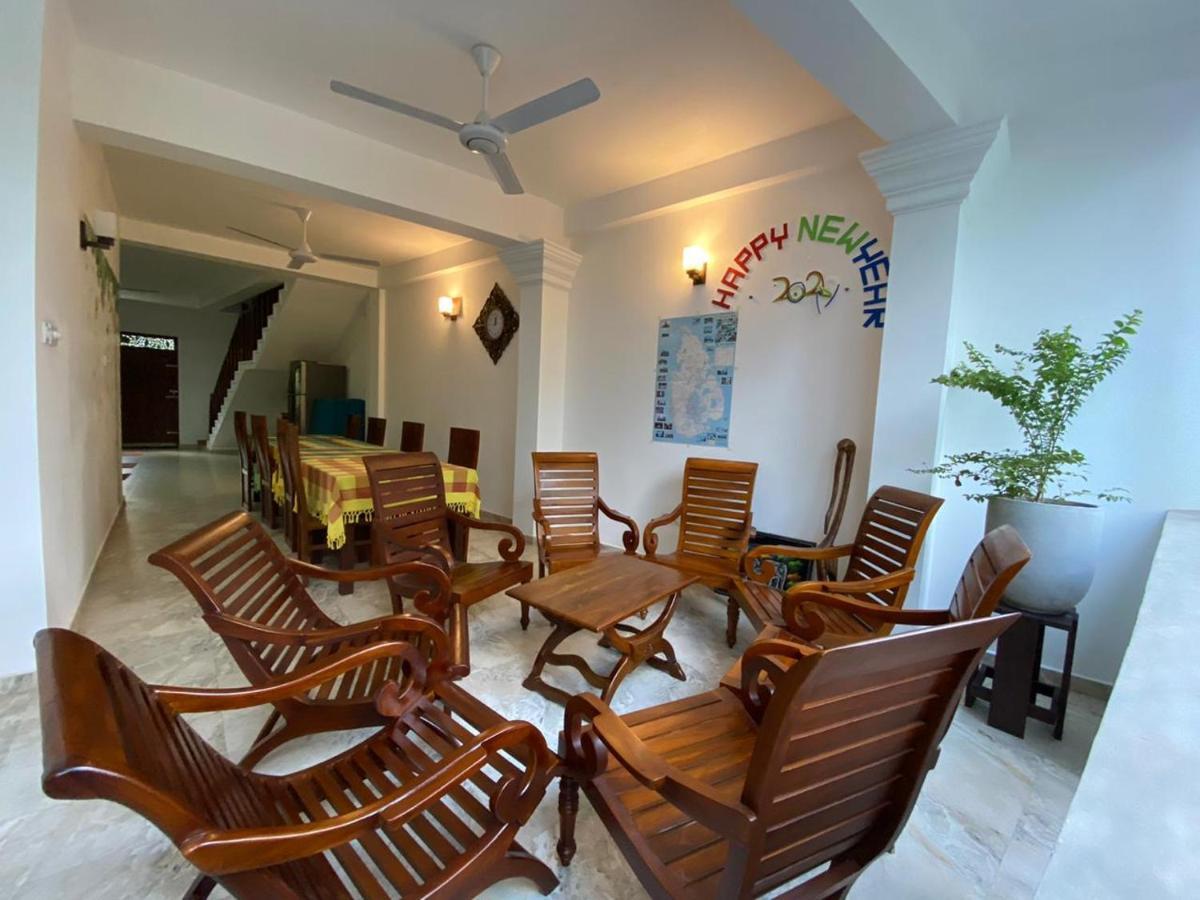 Mihira Gedara Apartments Unawatuna Exterior foto